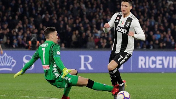 Alex Meret Membuat Juventus Gigit Jari